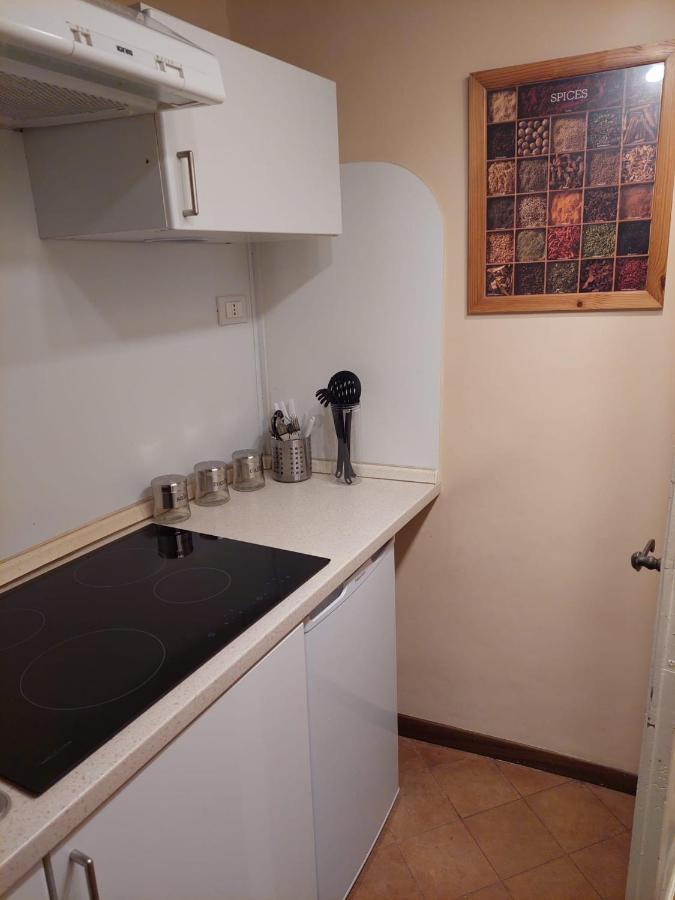 Casa Vacanze Campo De' Fiori Rzym Zewnętrze zdjęcie
