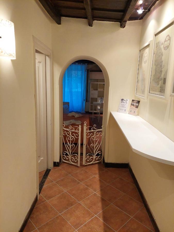 Casa Vacanze Campo De' Fiori Rzym Zewnętrze zdjęcie